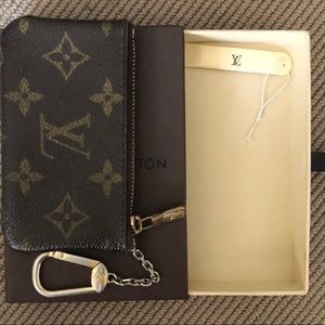❌SOLD❌. Louis Vuitton Monogram Key Pouch